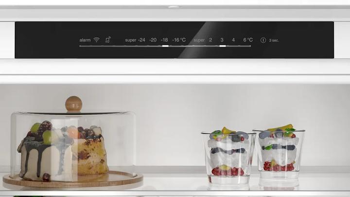 Produktbild Siemens iQ500, Einbau-Backofen mit Dampfunterstützung, 60 x 60 cm, Edelstahl, HR578GFS7F