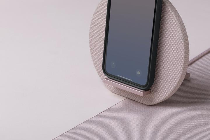 Actual product image Native Union Dock (10 W)