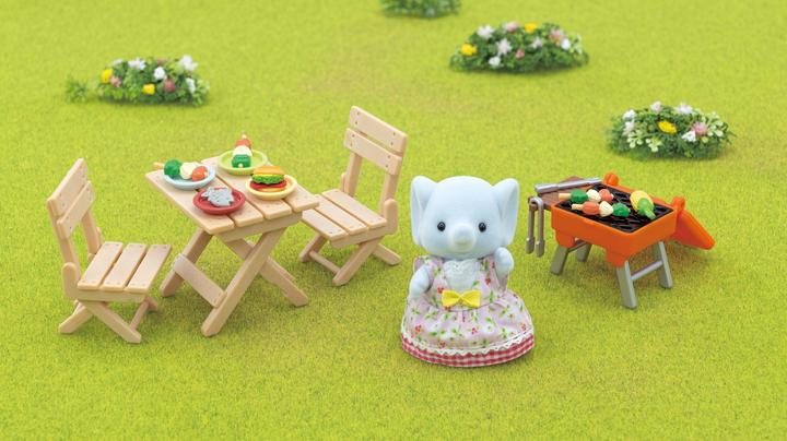 Actual product image Sylvanian Families Fashion Play Set Sugar Sweet Collection