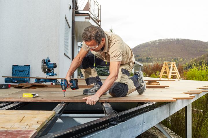 Actual product image Bosch Professional Cordless impact wrench GDX 18V-210 C (Rechargeable battery operated)