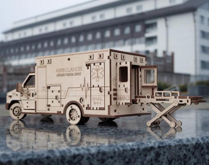 Produktbild Eco Wood Art 3D Holz Modellbausatz - Ambulanz Fahrzeug (386 Teile)