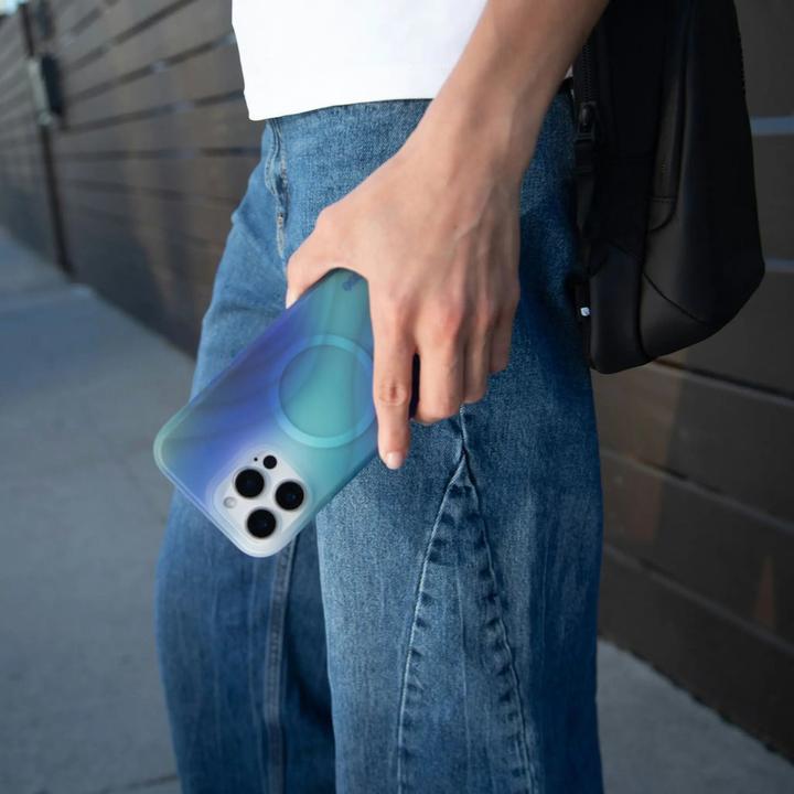 Actual product image Incase Halo Case for MagSafe for iPhone 16 Plus - Tidal Ocean (Apple iPhone 16 Plus)