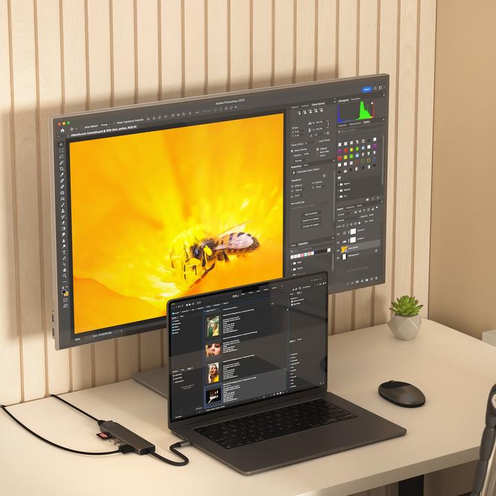 Immagine prodotto Satechi Slim 7 Multiport Hub Space Grey (USB-C, 7 Porti)