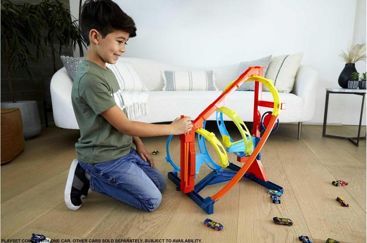Actual product image Hot Wheels Track Builder Unlimited Corkscrew