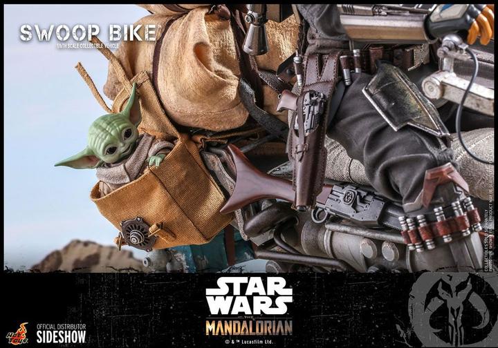 Actual product image Hot Toys Star Wars - The Mandalorian "Swoop Bike" 1/6 vehicle