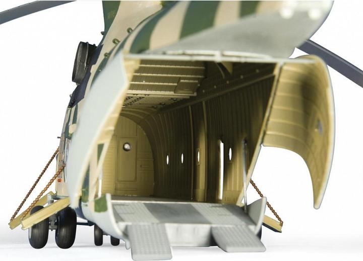 Actual product image Carson 1:72 Transport Helicopter MIL Mi-26 HALO