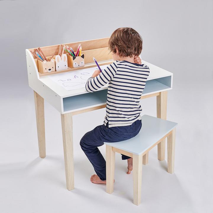 Produktbild Tender Leaf Toys Schreibtisch mit Stuhl