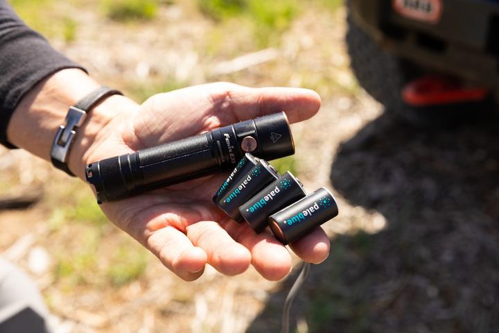 Image du produit Pale Blue Pile CR123 (4 pcs, CR123A, 860 mAh)