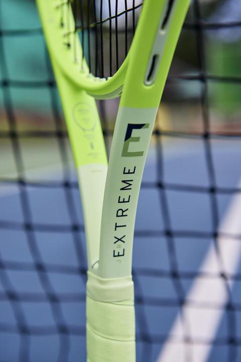 Actual product image Head Extreme Junior 26 2024 tennis racket (0, 240 g)