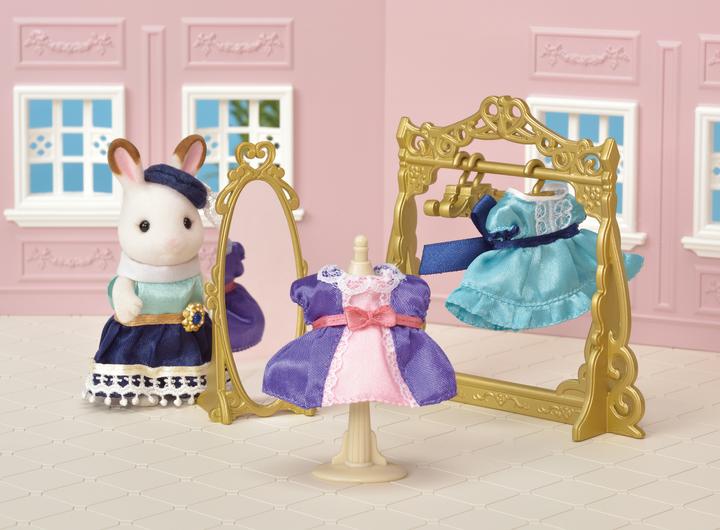 Actual product image Sylvanian Families Boutique Fashion Set