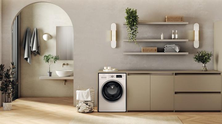 Actual product image Whirlpool FFBR 10489 BSV FR (10 kg, Left)