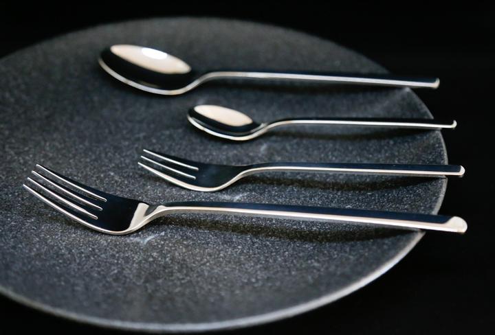 Actual product image Sola Manhattan (70 Piece, Cutlery set)