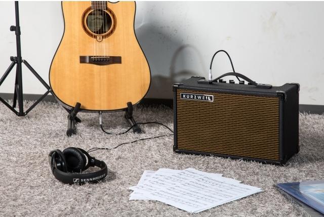 Actual product image Kurzweil KAC40 Acoustic Guitar Amplifier (Battery) (Guitar, 40 W)