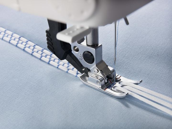 Actual product image Pfaff Three-hole yarn foot for group F G J L