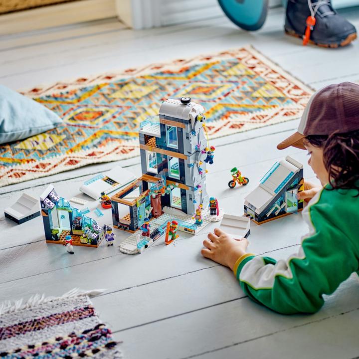 Produktbild LEGO Wintersportpark (60366, LEGO City)