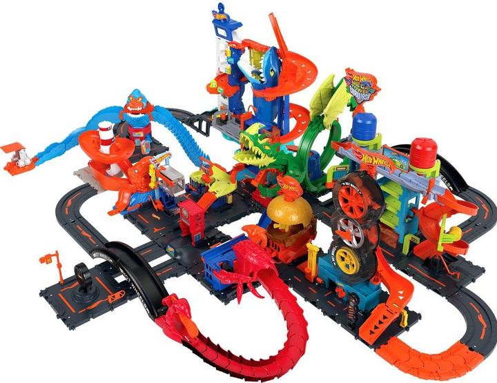 Actual product image Hot Wheels HW City shark attack playset