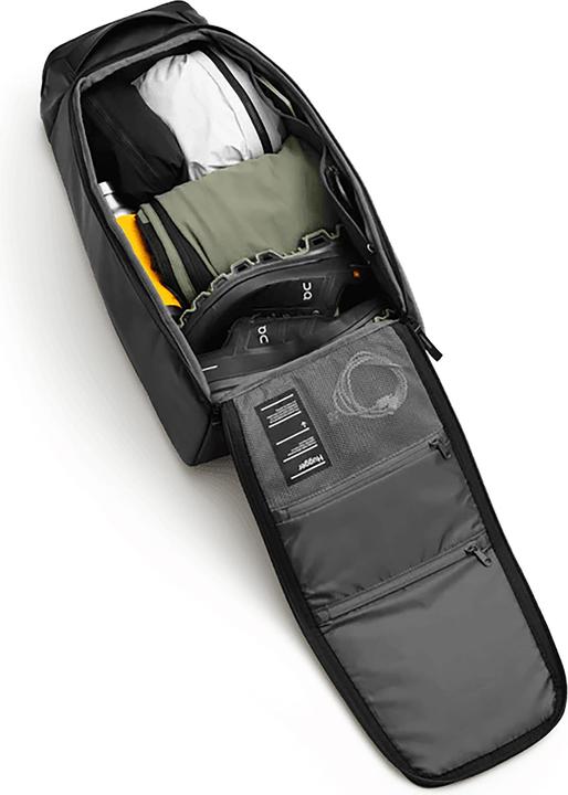 Actual product image D_b_ Hugger (30 l)