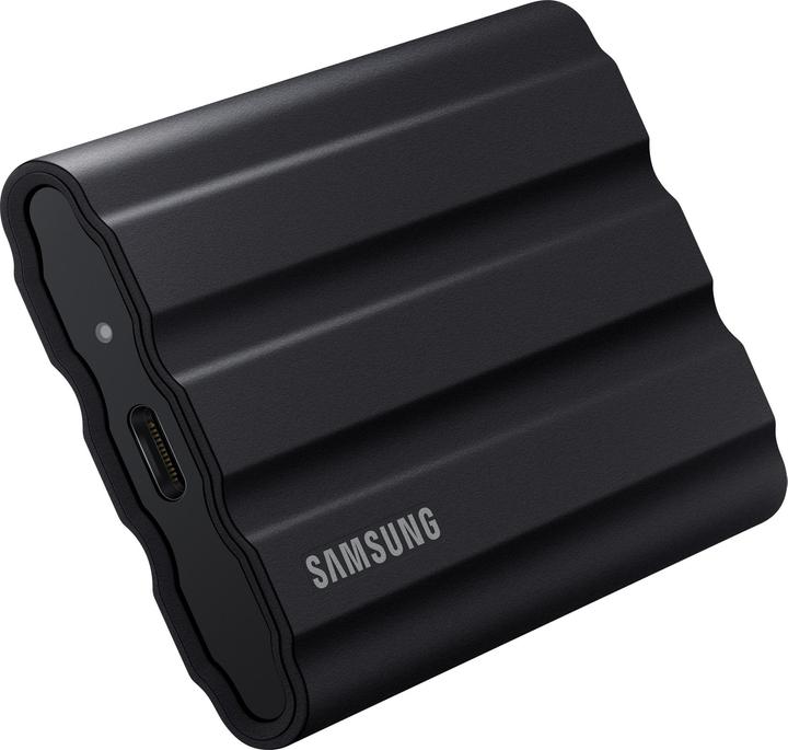 Actual product image Samsung T7 Shield (2000 GB)