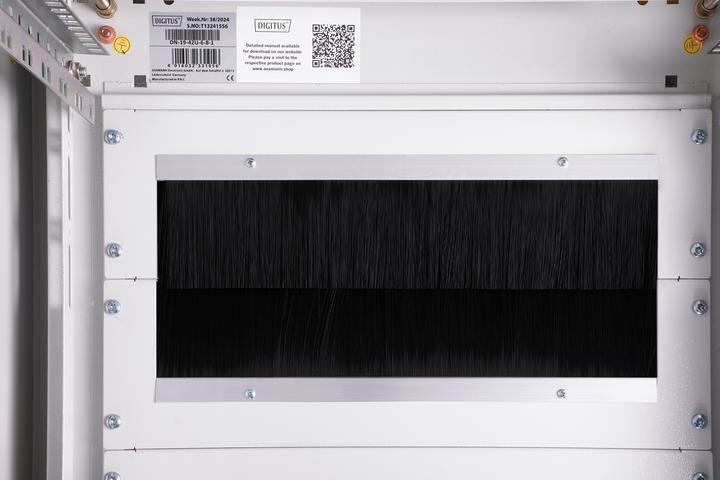 Actual product image Assmann DIGITUS 42U Unique network cabinet 600x800mm glass door gray (42 RU, 19 inch rack)