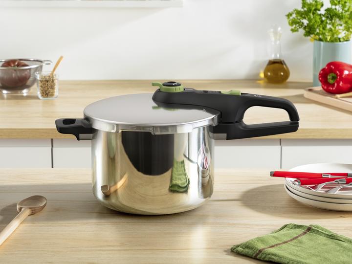 Immagine prodotto Tefal Secure Trendy Pentola a pressione