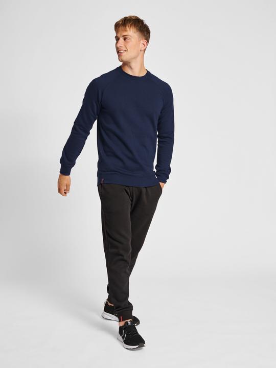 Actual product image hummel Red Classic Sweatshirt (L)