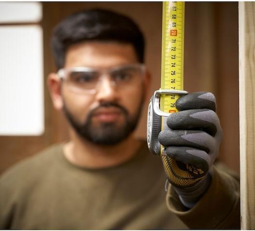 Actual product image Stanley Fatmax Xtreme tape measure 8m (Metric)