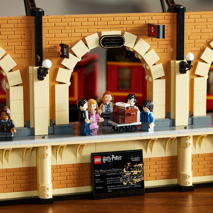 Immagine prodotto LEGO Espresso di Hogwarts - Sammleredition (76405, LEGO Harry Potter, Set LEGO rari)