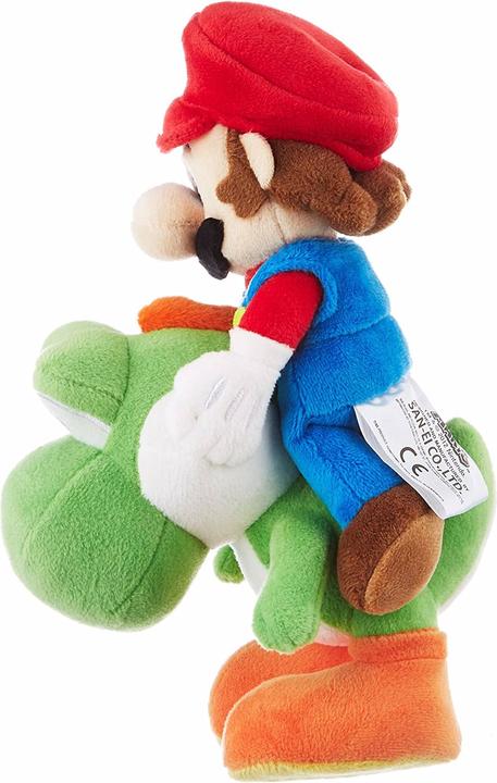 Actual product image Nintendo : Mario & Yoshi (22 cm)