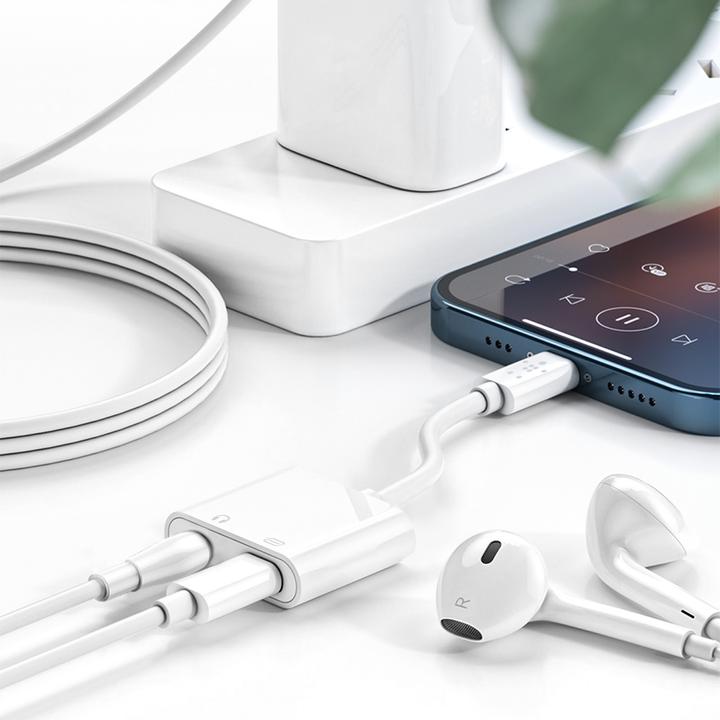 Actual product image Belkin RockStar (Lightning, 3.5mm jack)