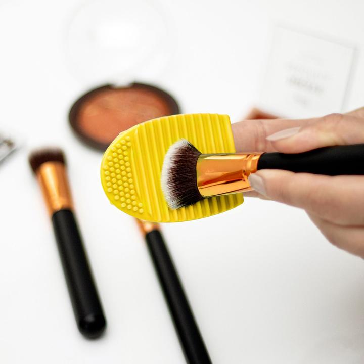 Produktbild Intirilife Make up Pinsel Reiniger