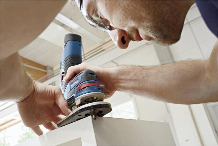 Image du produit Bosch Professional GKF 12V-8 Professional