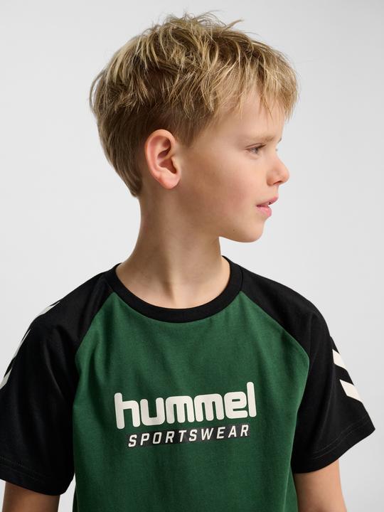 Produktbild hummel hmlJR LOGO T-SHIRT S/S (58, 59, 60, 62, 63, 64)