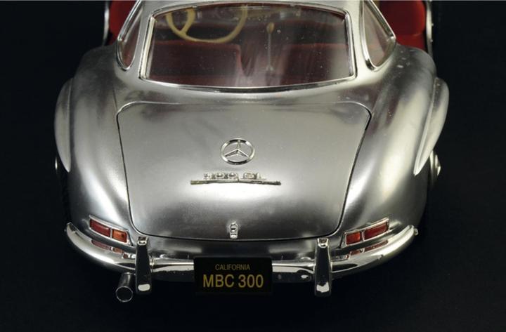 Image du produit 1:16 Mercedes-Benz 300 SL Gullwing