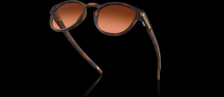 Actual product image Oakley Latch