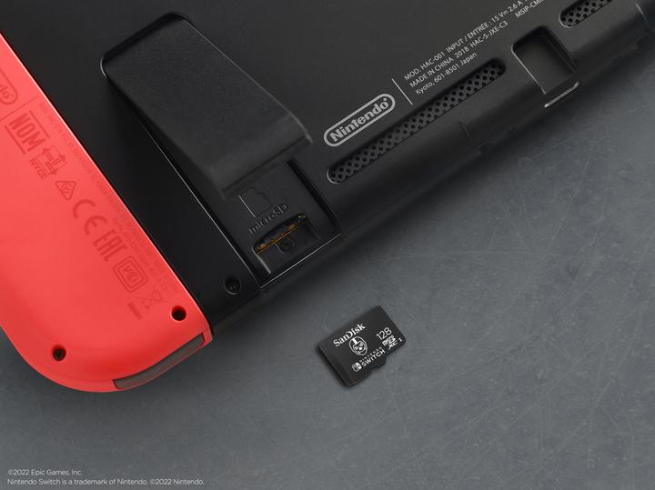 Actual product image SanDisk Nintendo Switch Card Fortnite Edition (128 GB, microSDXC, U3, UHS-I)