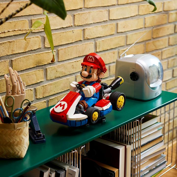 Produktbild LEGO Mario & Standard-Kart (72037, LEGO Super Mario, LEGO Seltene Sets)