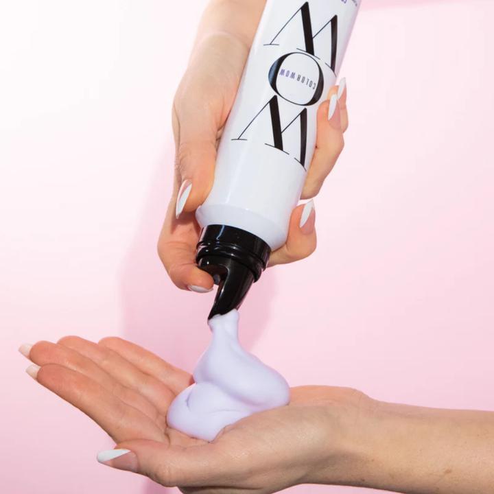 Produktbild Color Wow Color Control Styling toning foam for dark hair (ue Toning + Styling Foam) 200 ml (200 ml, Schaumfestiger)