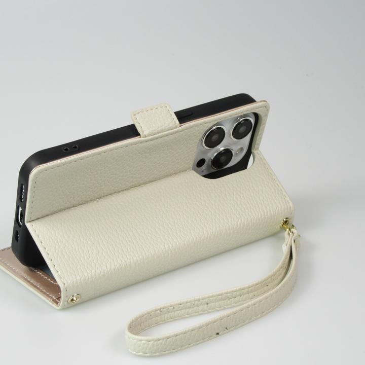 Produktbild PhoneLook Hülle Flip Wallet aus veganem Leder mit Brieftasche und Magnetverschluss (Apple iPhone 15 Pro)