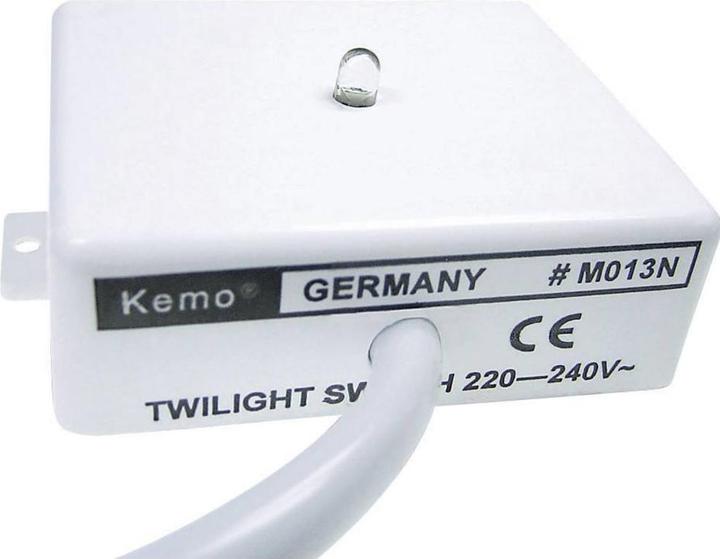 Actual product image Kemo Twilight switch 240 V AC