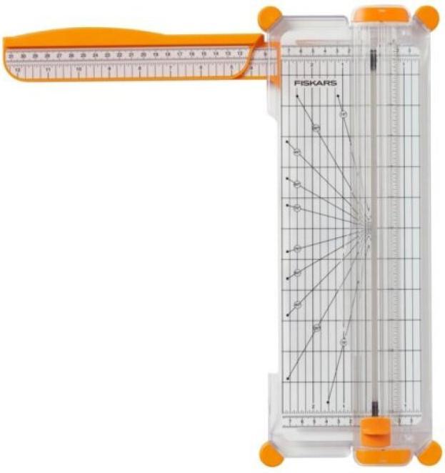 Actual product image Fiskars Schneidemaschine (10 Sheets, A4, A3)