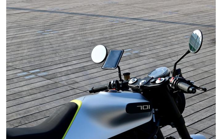 Actual product image Shapeheart Magnetic Scooter 6.5