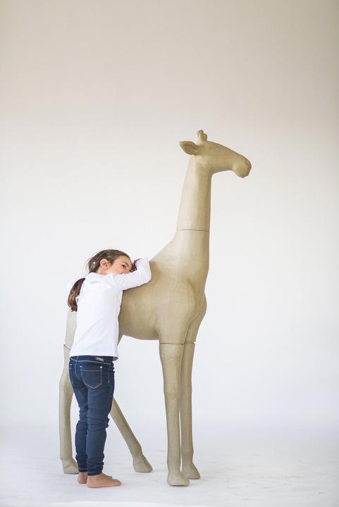 Actual product image Décopatch Cardboard figures 160 x 80 x 35 cm Giraffe XXL