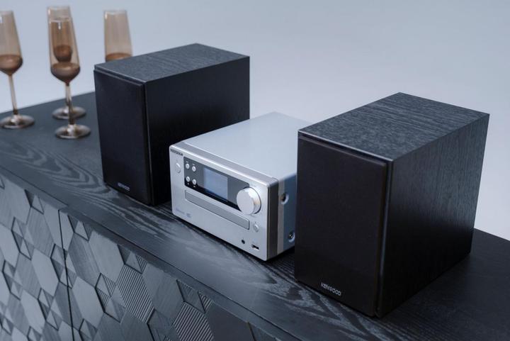 Produktbild Kenwood M-725 DAB (Bluetooth, CD Player, 1x 50 W)