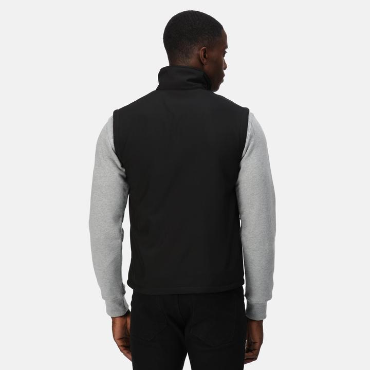 Actual product image Regatta Honestly Made Recycle Soft Shell Bodywarmer (L)