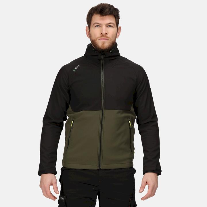 Actual product image Regatta Surrender Softshell Jacket (L)