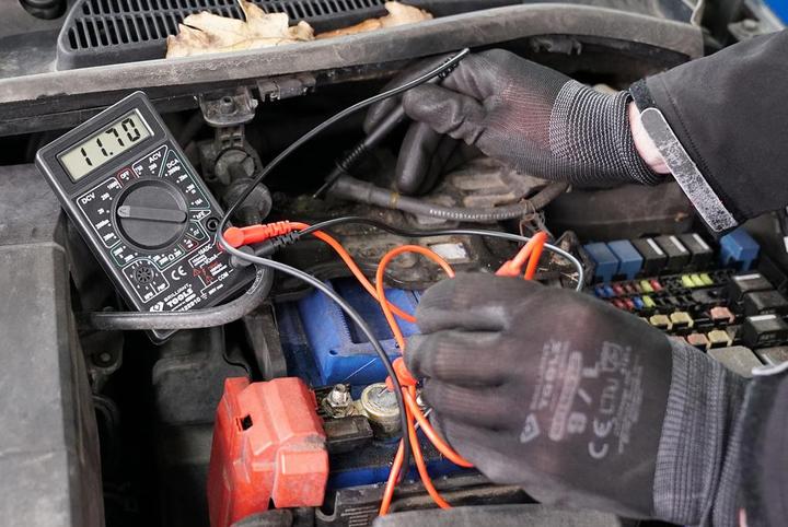 Produktbild KS Tools Digital-Multimeter