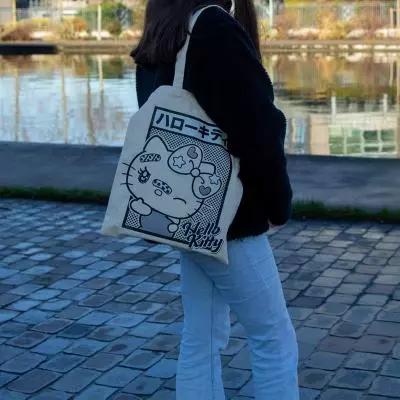 Produktbild Konix Hello Kitty Tragetasche Wink