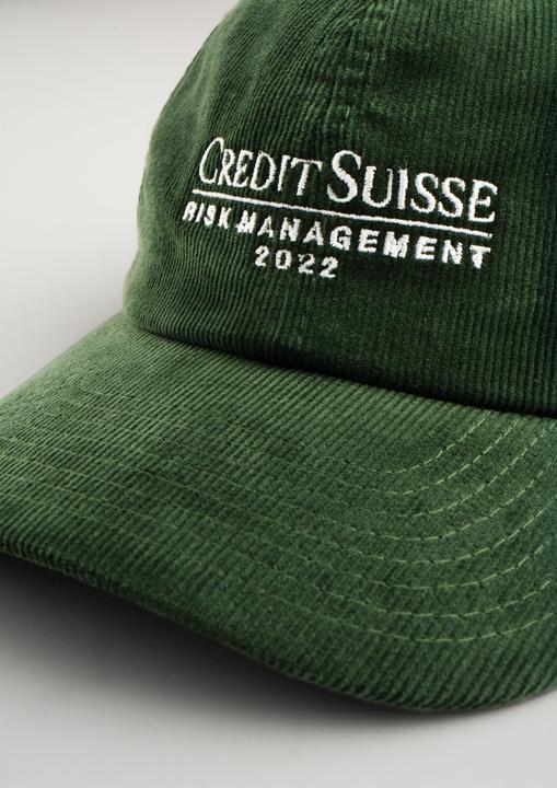 Image du produit Plakativ «Credit Suisse Risk Management» Corduroy Cap Olive