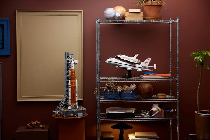 Immagine prodotto LEGO 10360 Spaceshuttle-Transport-Jumbo