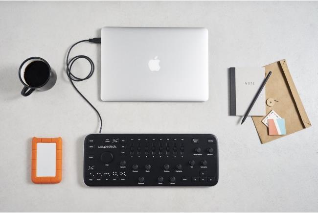 Immagine prodotto Controller Loupedeck per Adobe Lightroom
